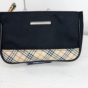 Burberry Nova Check Cosmetic Pouch / Clutch Black Canvas & Plaid Trim